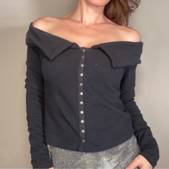 SOLD Maeve Anthropologie Ribbed Snap Up stretchy long sleeve can off the - Picture 3 of 15